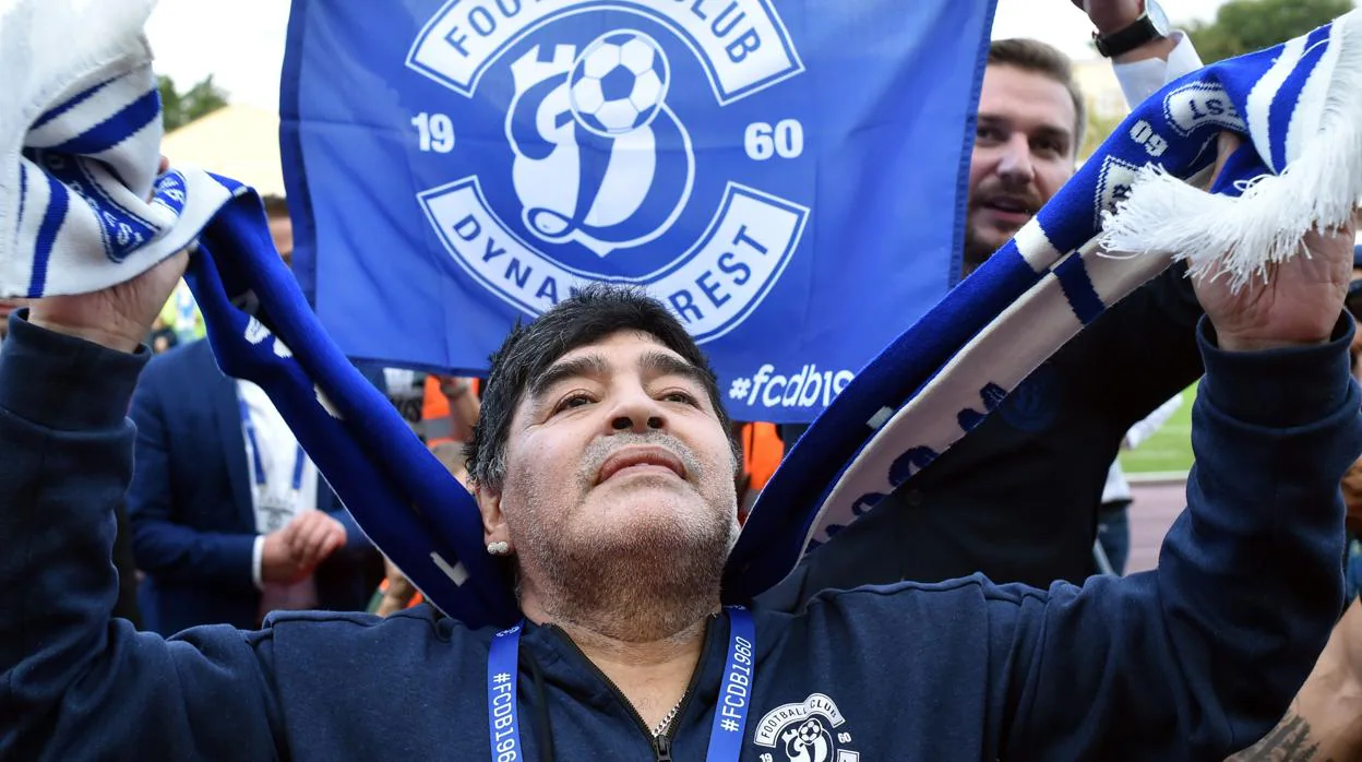 Maradona se convierte en presidente