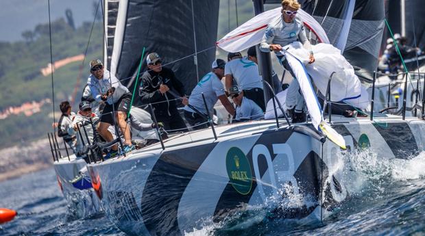 «Quantum» consolida su liderato en el TP52 World Championship de Cascáis