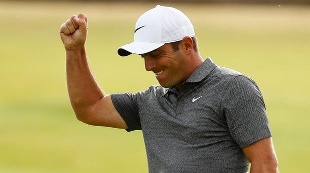 Molinari hace historia para Italia y vence a Tiger Woods