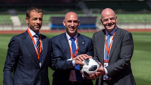 La Asamblea de Rubiales es como la de Villar