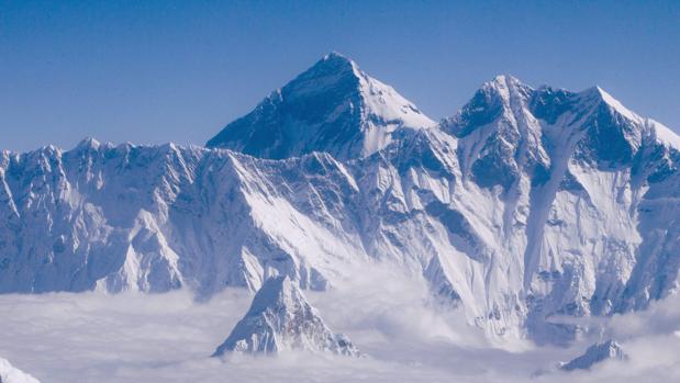 El Everest, ¿el techo «menguante» del mundo?