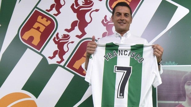 La surrealista situación del entrenador del Córdoba