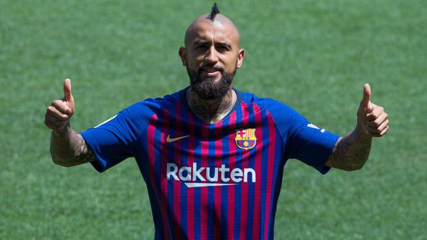 Vidal llega al Barça para saldar su cuenta pendiente, la Champions, y lima asperezas con el Real Madrid