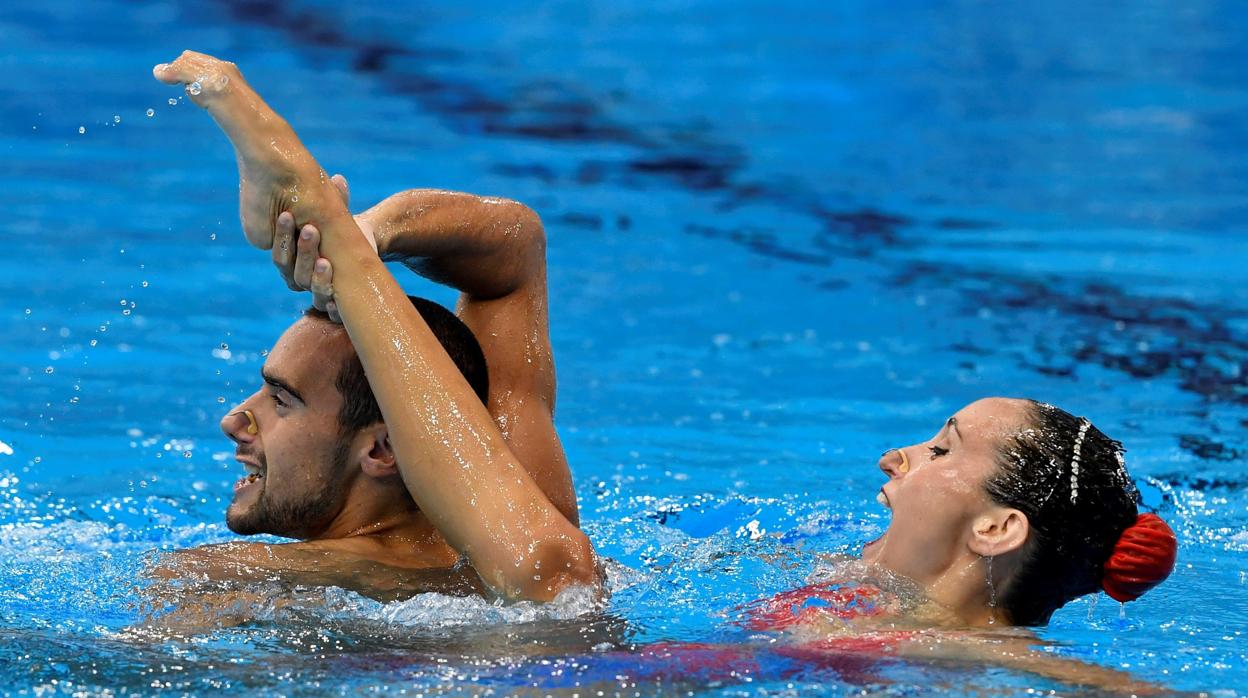 Otro bronce europeo para el dúo mixto de sincronizada