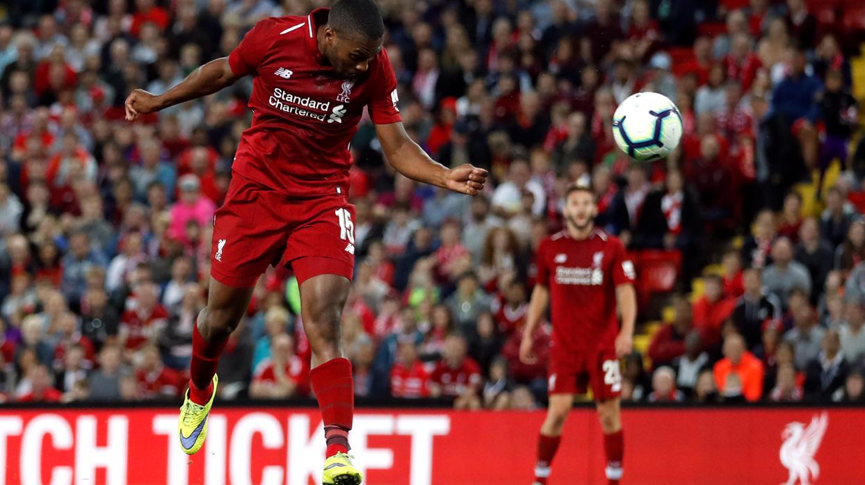 El Liverpool golpea fuerte en su estreno