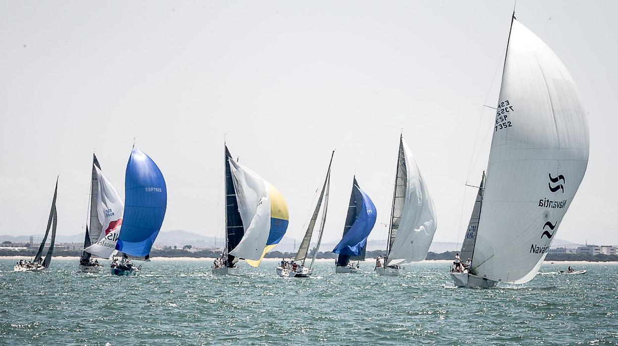 La 24ª Regata Juan de la Cosa para el «Tanit IV-Medilevel»