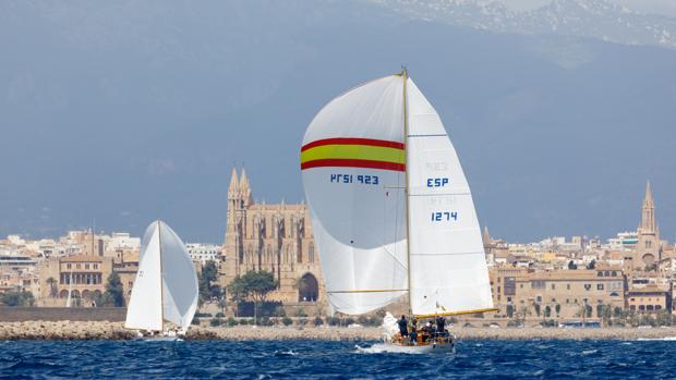 El «Argos» ganó en el Club de Mar la regata de Clásicos y Época de más calidad de España