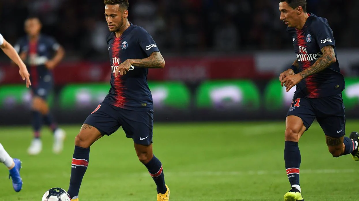Neymar anota de penalti el gol del empate