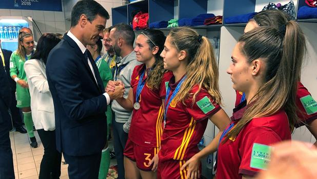 Cruel dardo de Hernando a Sánchez a cuenta de la selección de fútbol femenina
