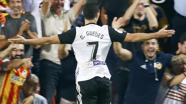 Guedes se queda en el Valencia