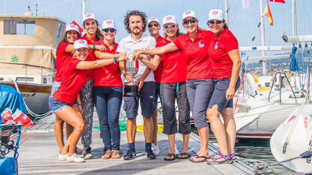 Una tripulación íntegramente femenina de la Armada Española competirá en la Ladies Cup