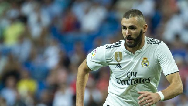 Benzema y Bale se lucen en el estreno de Courtois
