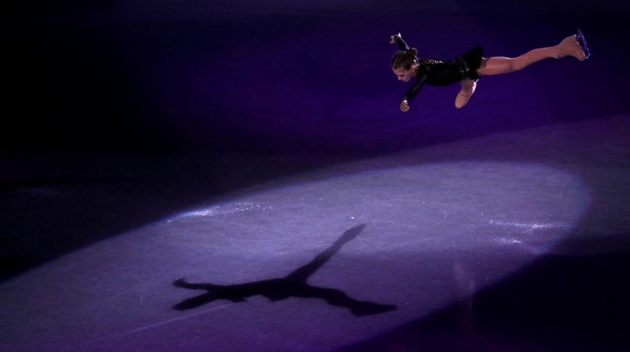 Una patinadora de 14 años, la primera en lograr un cuádruple lutz