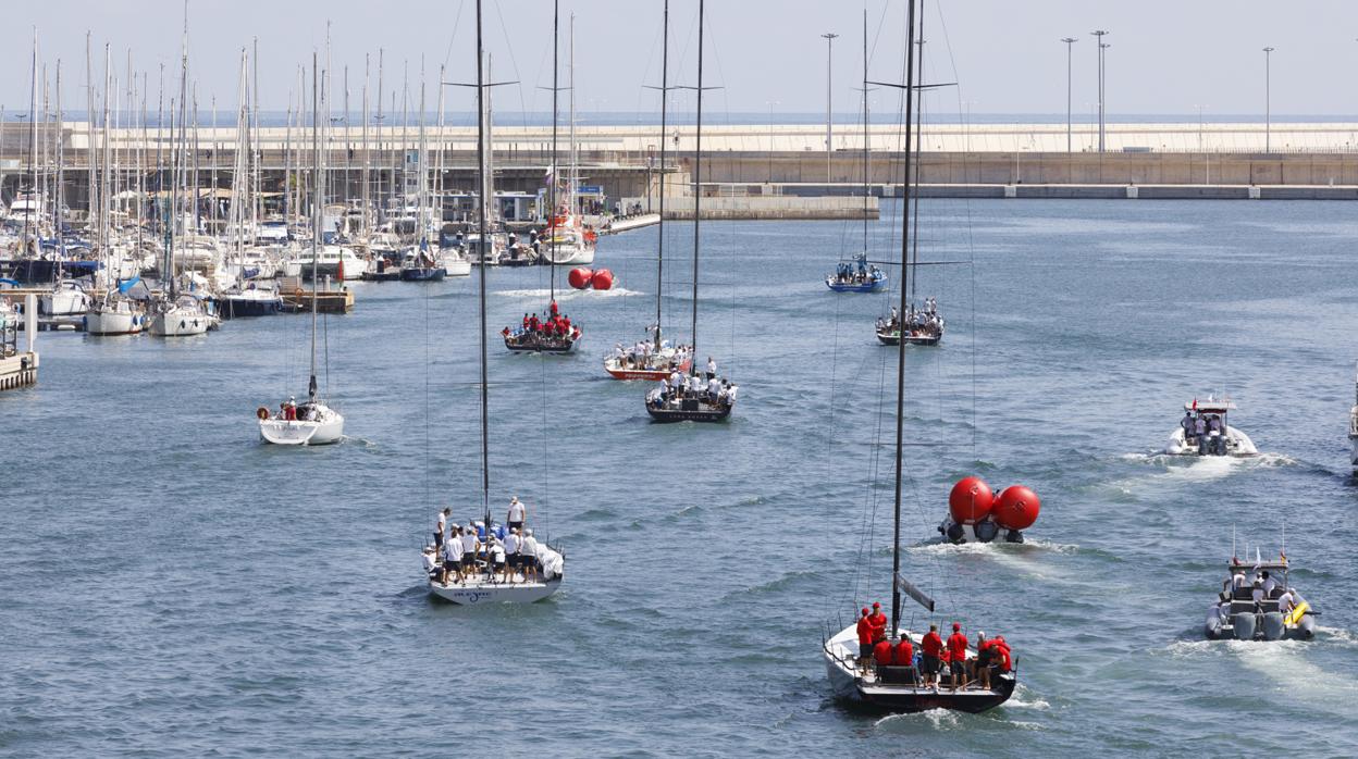 La falta de viento suspende la segunda jornada de la Valencia Sailing Week