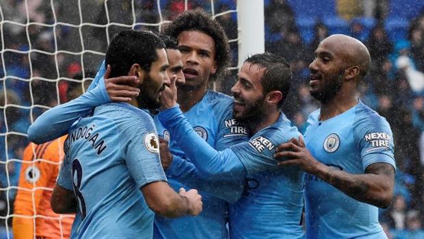 El City golea con Mahrez como protagonista