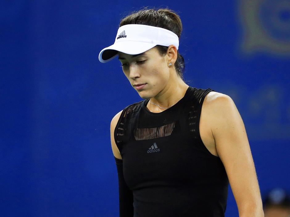 Muguruza se olvida de sonreír