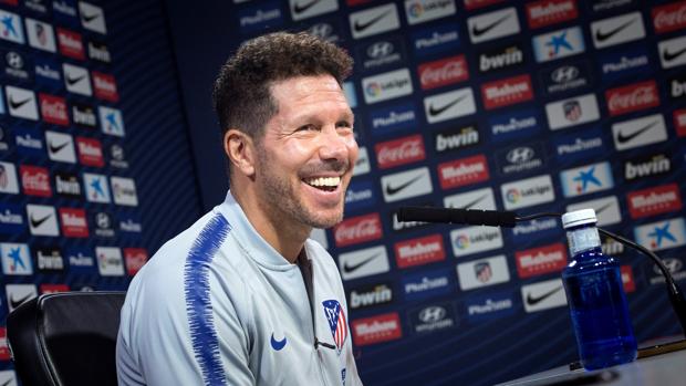 Simeone: «El Real Madrid está manejando bien la marcha de Cristiano»