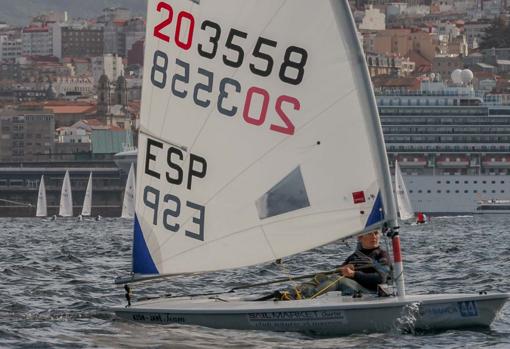 Mónica Azón campeona de Europa en Radial y Jordi Capella subcampeón en Standar