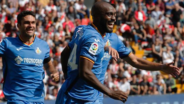 El Getafe deja tocado al Rayo