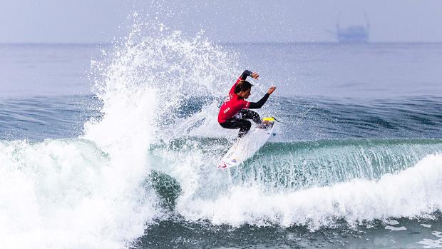 Gran día para la selección junior en la cuarta jornada del Vissla ISA World Junior Surfing