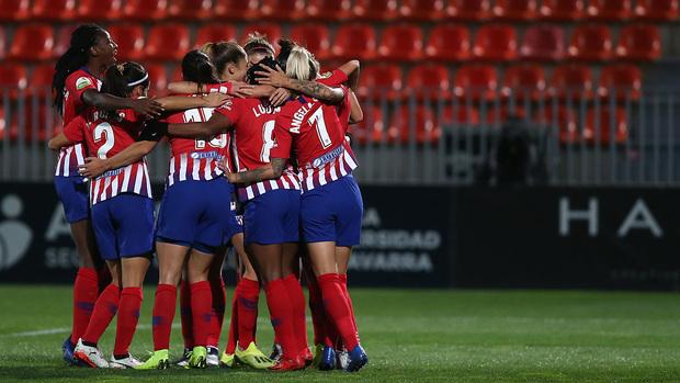 El Atlético gana al Levante y pone tierra de por medio