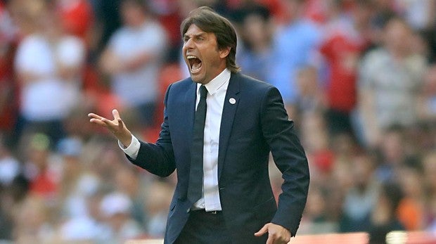 Antonio Conte rompe su silencio y responde a Sergio Ramos