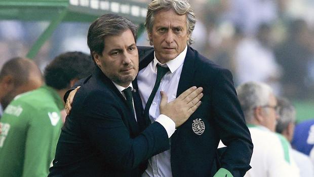 El expresidente del Sporting declara ante el juez y pasa la noche en el calabozo