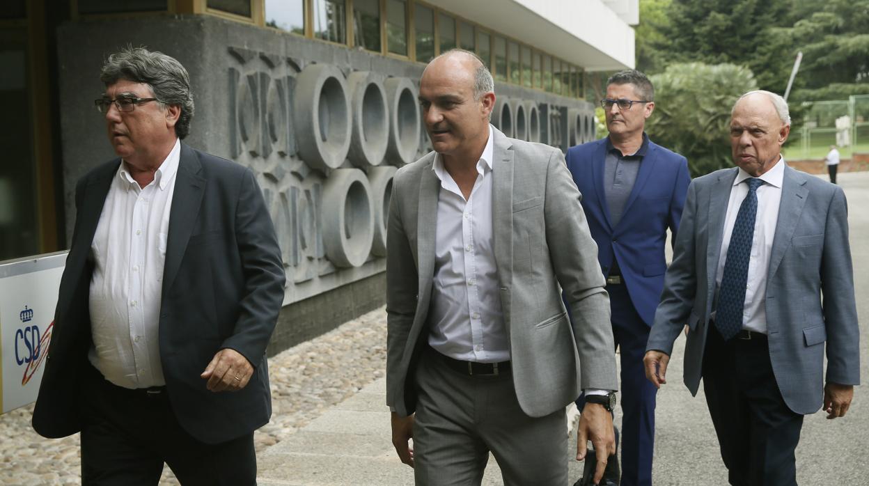 Andreu Subies, en el centro, es el vicepresidente primero de la RFEF