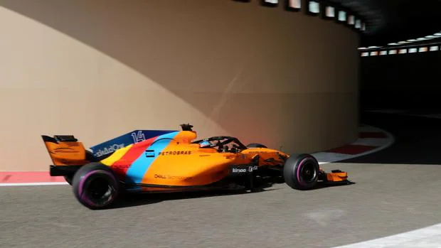 Alonso mejora sus sensaciones en los segundos libres