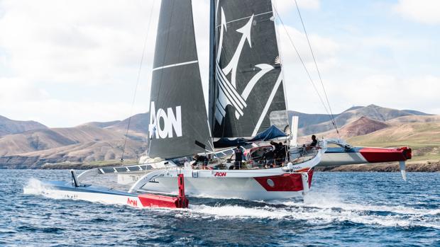 La RORC Transatlántic Race ya navega hacia la isla de Granada