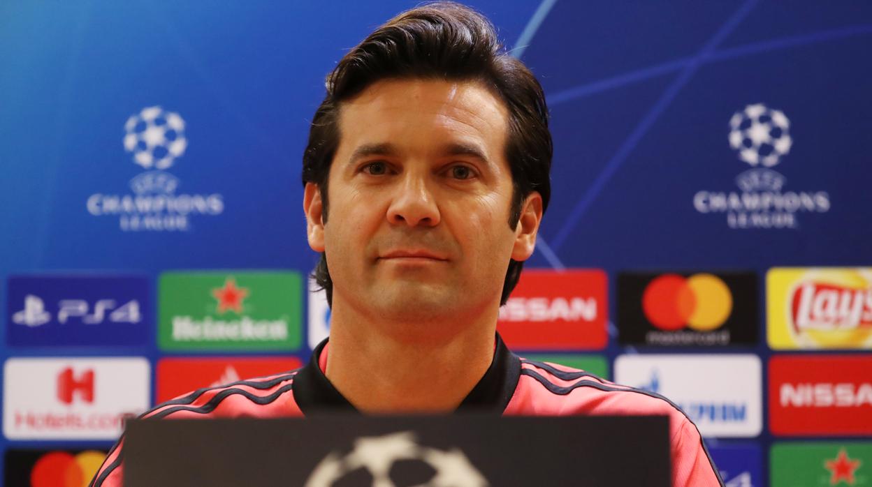 Solari: «Si tres no defienden es imposible ganarle a nadie»