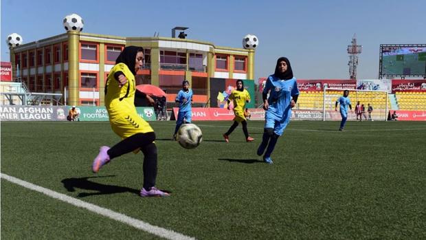 Escándalo de abusos sexuales en el fútbol femenino afgano