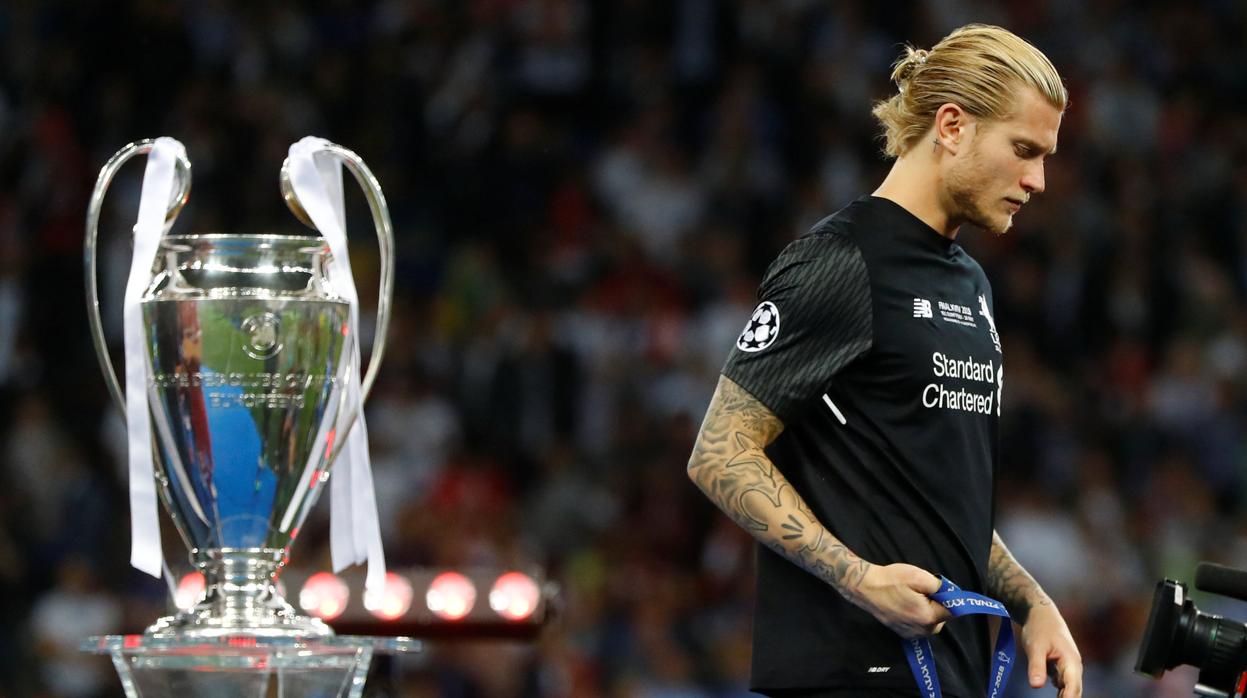 Loris Karius durante la final de la Champions de Kiev