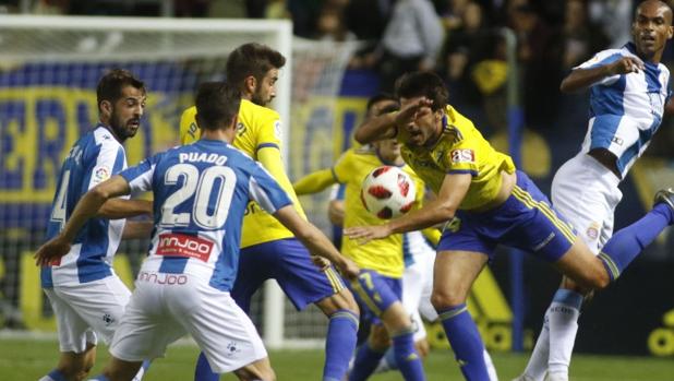 El Español elimina al Cádiz y pasa a octavos de la Copa