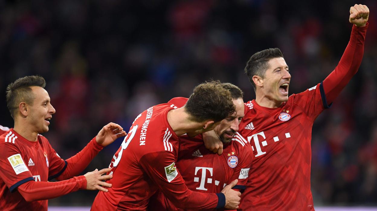 El Bayern prolonga su persecución