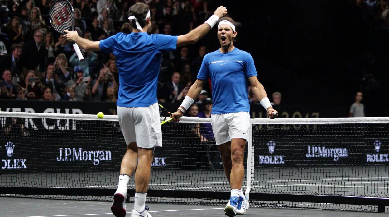 Federer y Nadal, en su partido de dobles de 2017