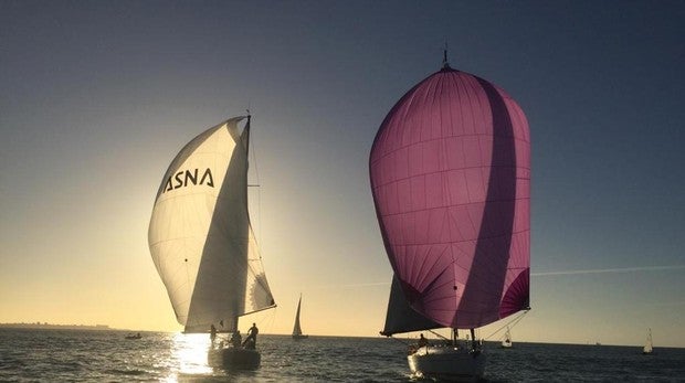 Puerto Sherry II, Leiden y Estero Blanco se coronan en la Bahía de Cádiz