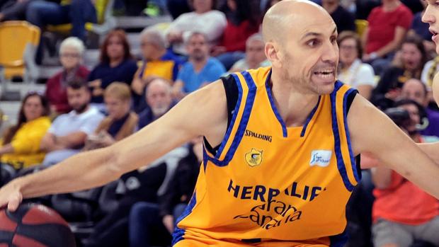 Un colectivo Olympiacos no da opciones al Gran Canaria