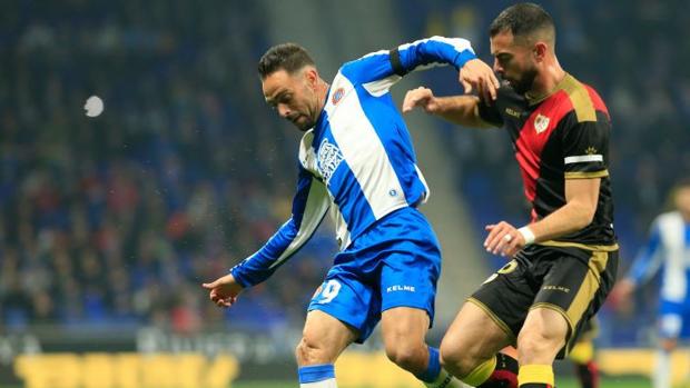 Un golazo de Darder da el triunfo al Espanyol en la prolongación