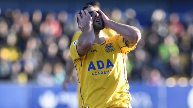 Machís condena al Alcorcón a una derrota cruel