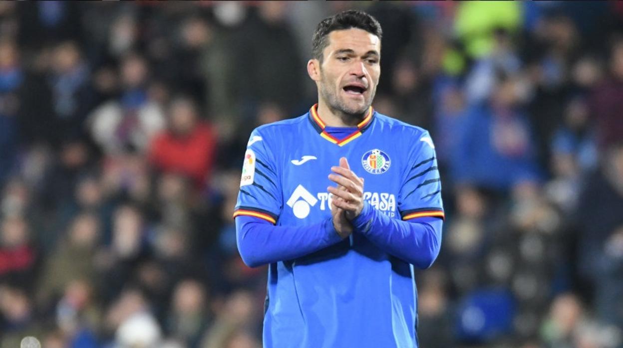 El Getafe sufre para ganar a un Celta con diez