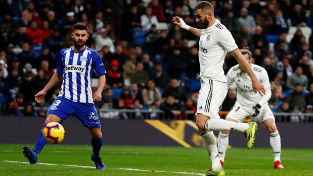 Vinicius y Benzema esperan a Bale para formar tridente