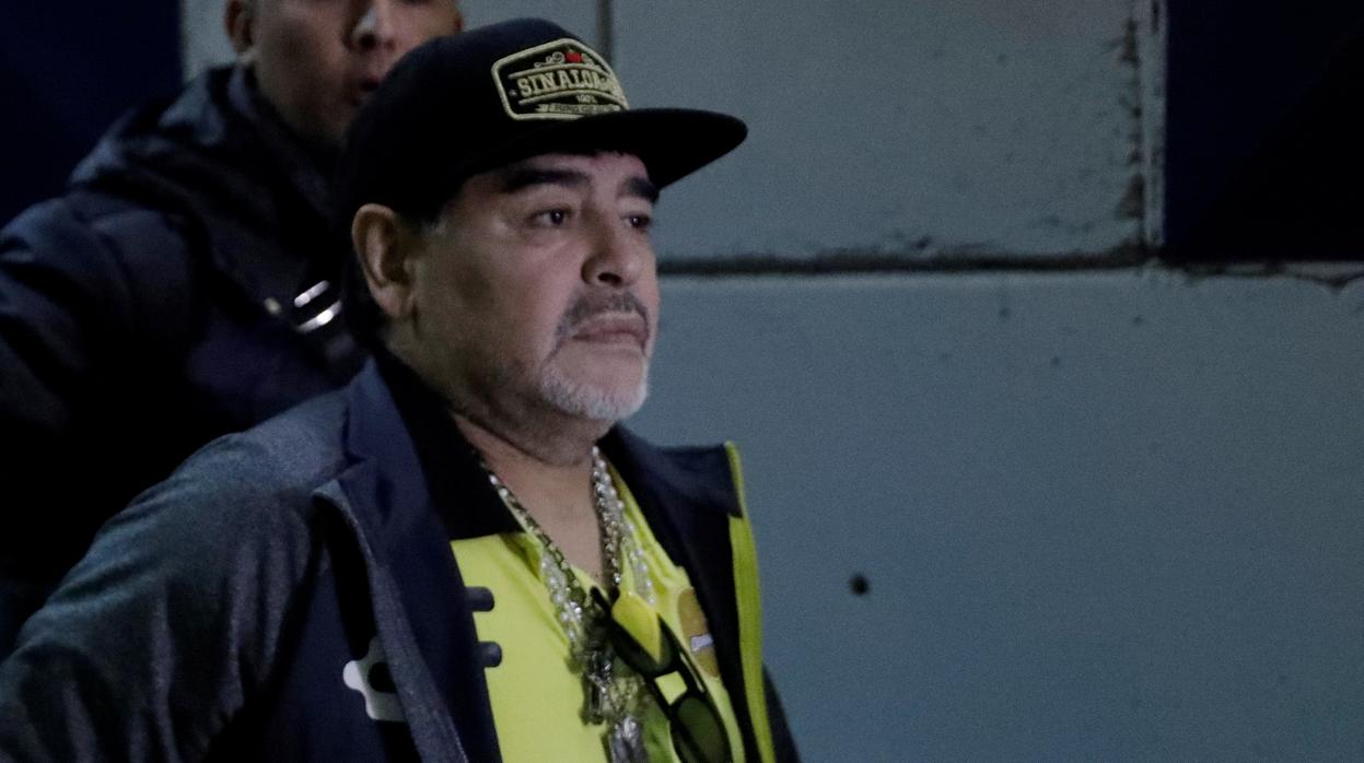 Maradona despeja los rumores sobre su estado de salud