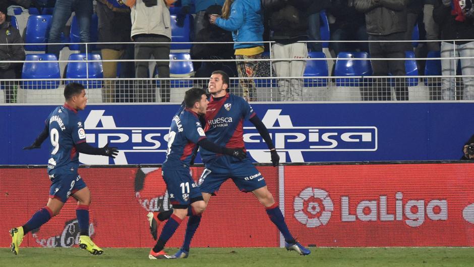 LaLiga Santander (J18): Resumen y goles del Huesca 2-1 Betis