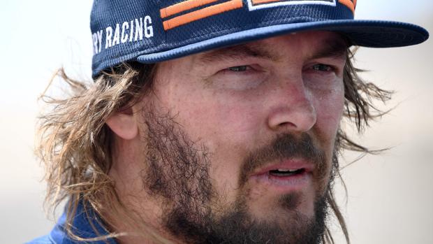 Toby Price, de romperse una pierna a ganar su segundo Dakar