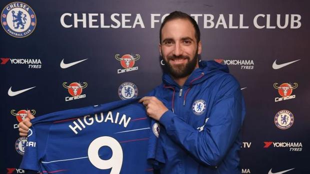 Higuaín ya es jugador del Chelsea