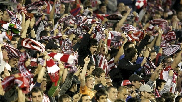 Locura en San Mamés por la Copa femenina: casi 50.000 espectadores animaron a las leonas