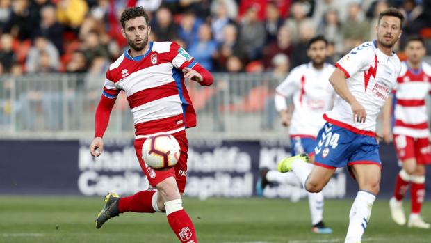 Un Granada sólido y efectivo no da opción al Rayo Majadahonda