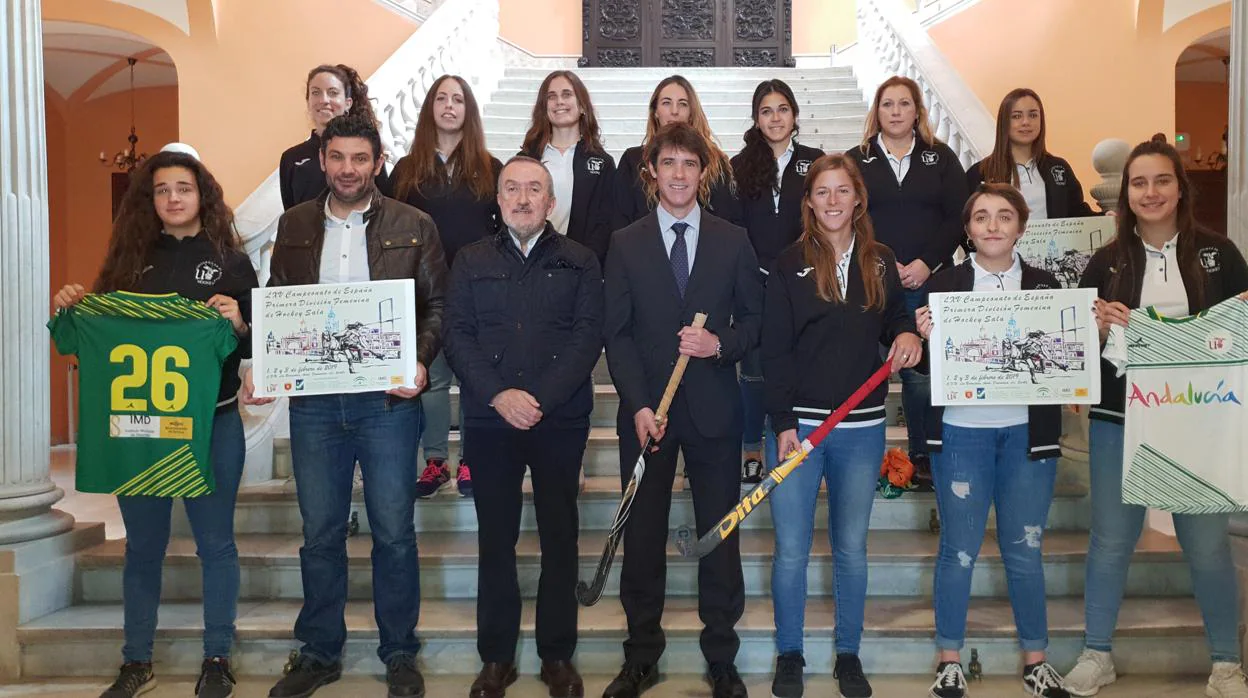 Presentación del Campeonato de España de Hockey Sala femenino en el Ayuntamiento de Sevilla