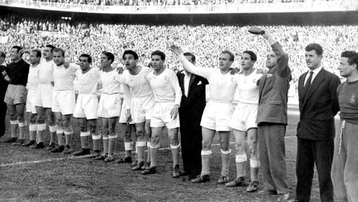 Liga ganada por el Real Madrid en 1954